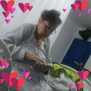 Meet your Posher, Claudia